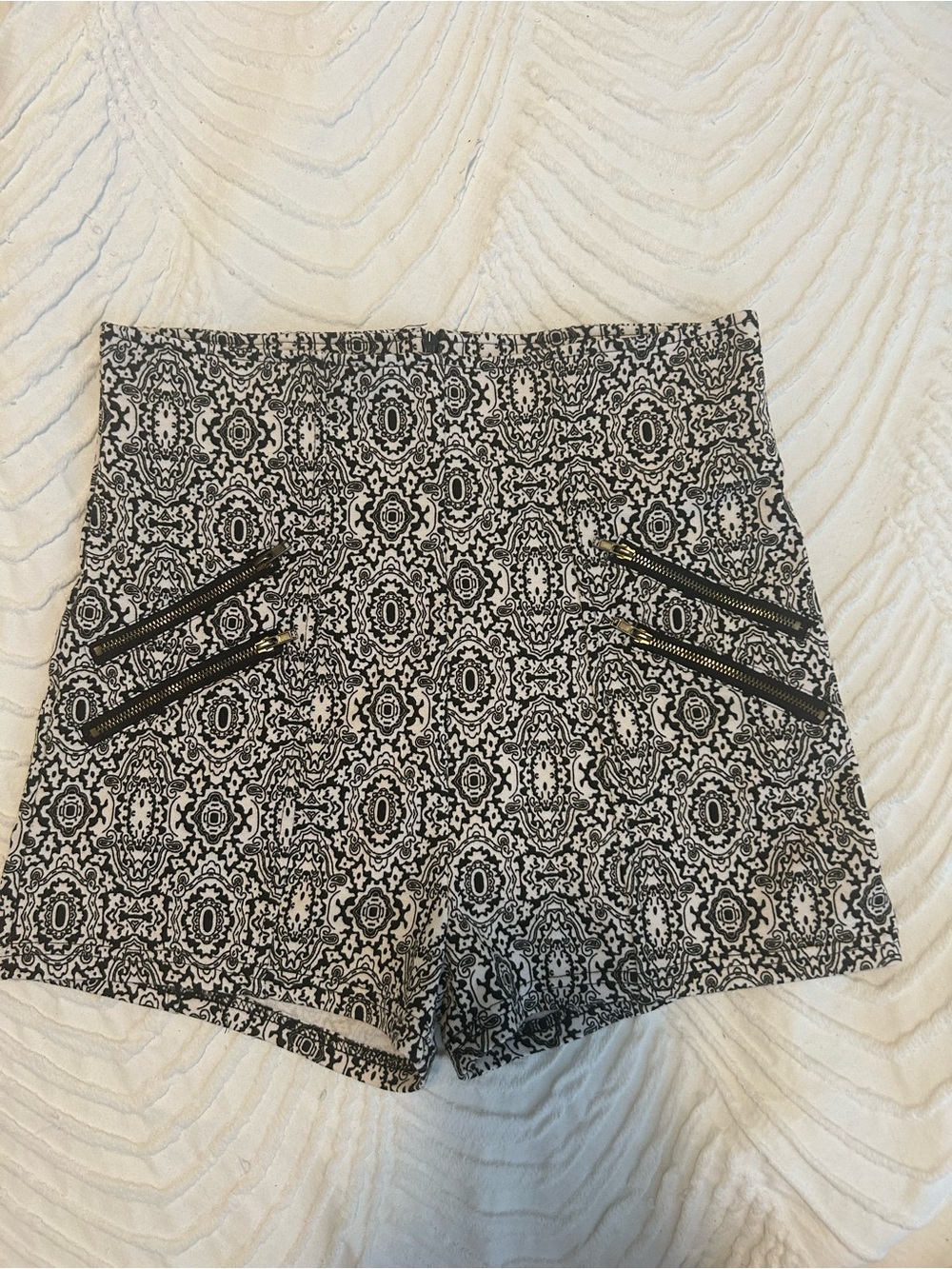 Black & White High Waist Women's Shorts with Zip Details